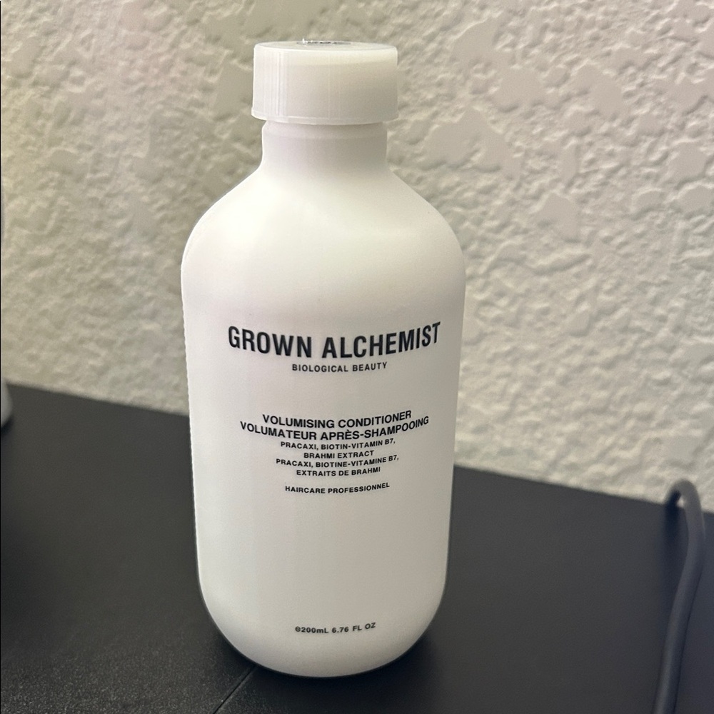 Grown Alchemist Volumising Conditioner Volumateur Shampoo